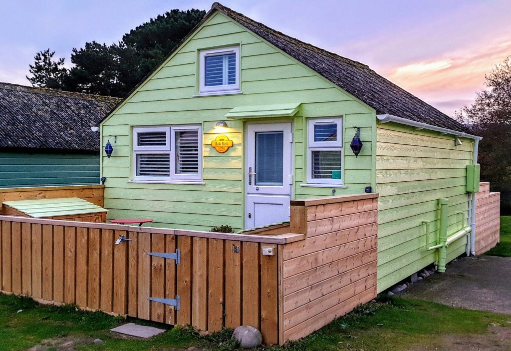 Holi Moli Beach Hut, Dunster Beach